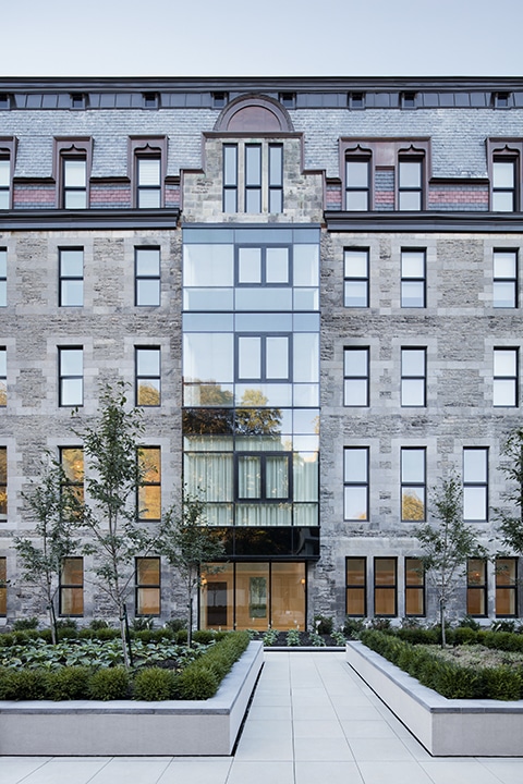 1-M-sur-la-Montagne-Montreal-Lemay-Architecture-Design-Credit-Adrien-Williams-Facade