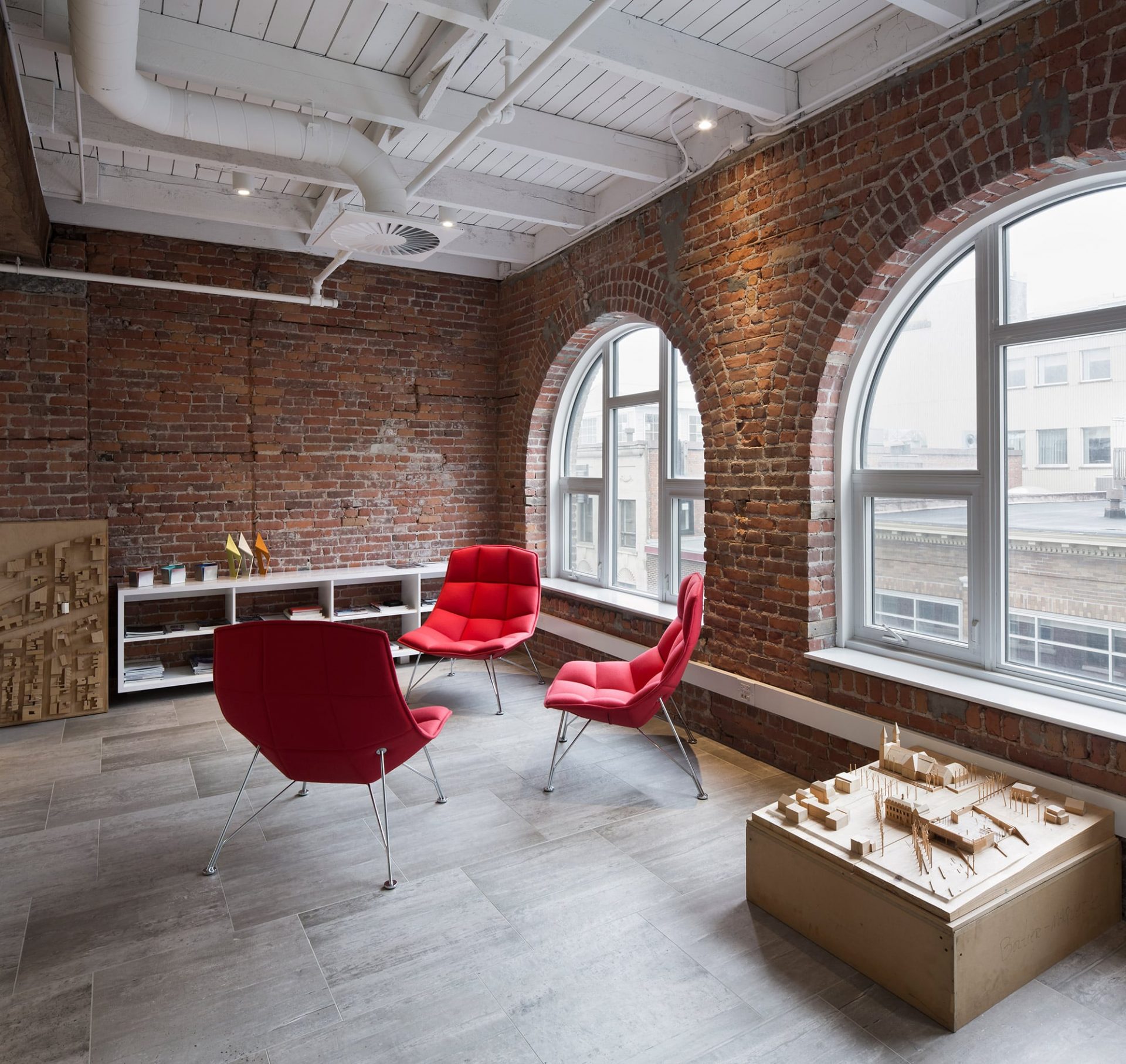 2-734-St-Joseph-Quebec-Office-Lemay-Architecture-Design