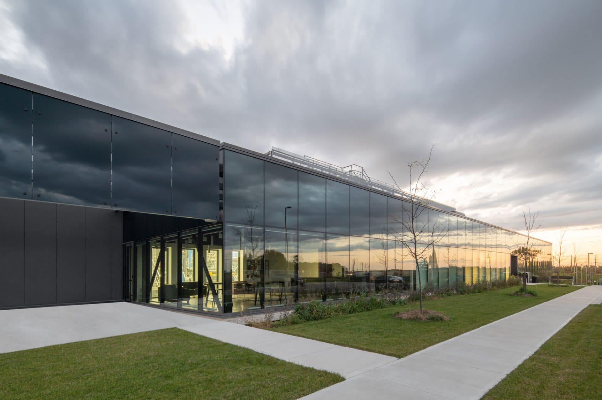 Factory-Soprema-Lemay-Architecture-Design-Sustainability-Industrial-landscape