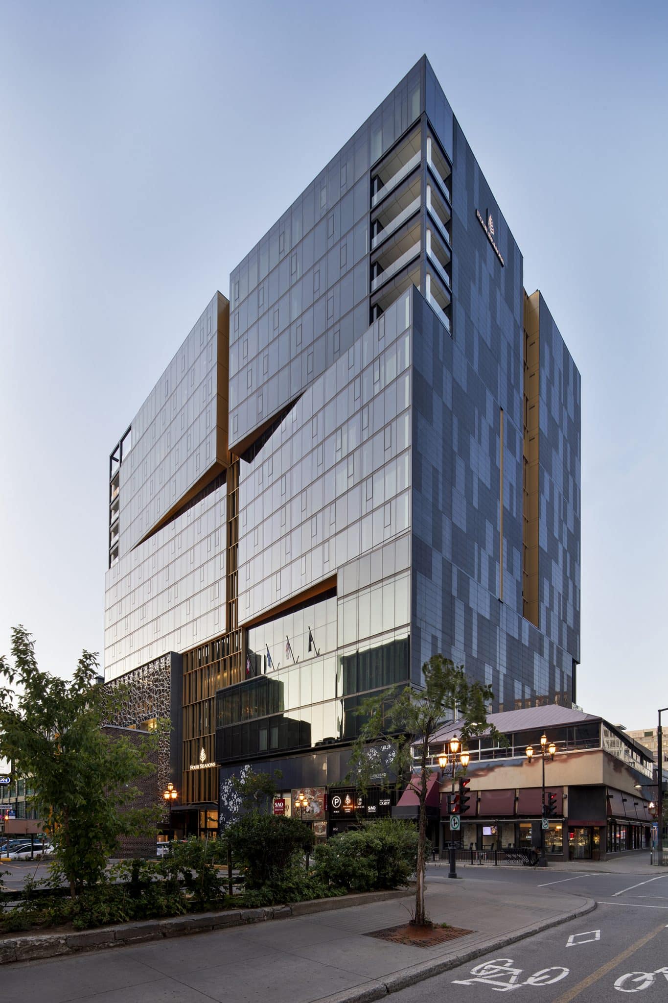 Four Seasons-Architecture-Lemay-Sid-Lee-Design-Montreal-Adrien-Williams