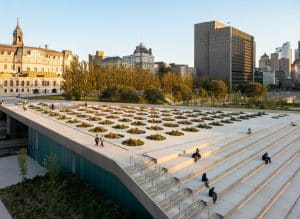 Place des Montréalaises, Montreal, Plaza, Commemoration
