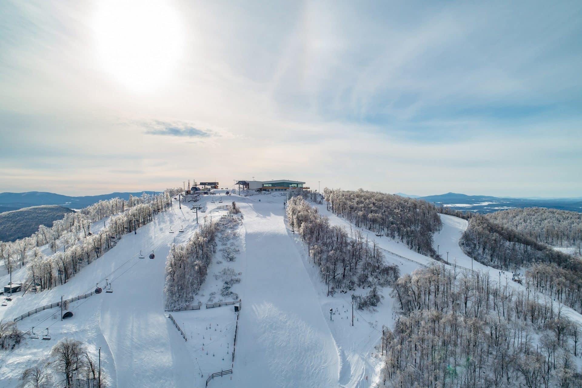 Bromont-Summit-Chalet-Lemay-Architecture-Design-6