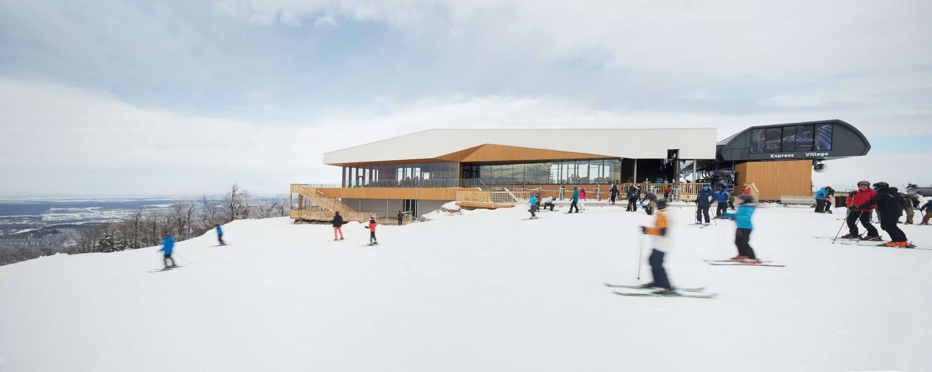 Bromont-Summit-Chalet-Lemay-Architecture-Design-credit-Phil-Bernard-5