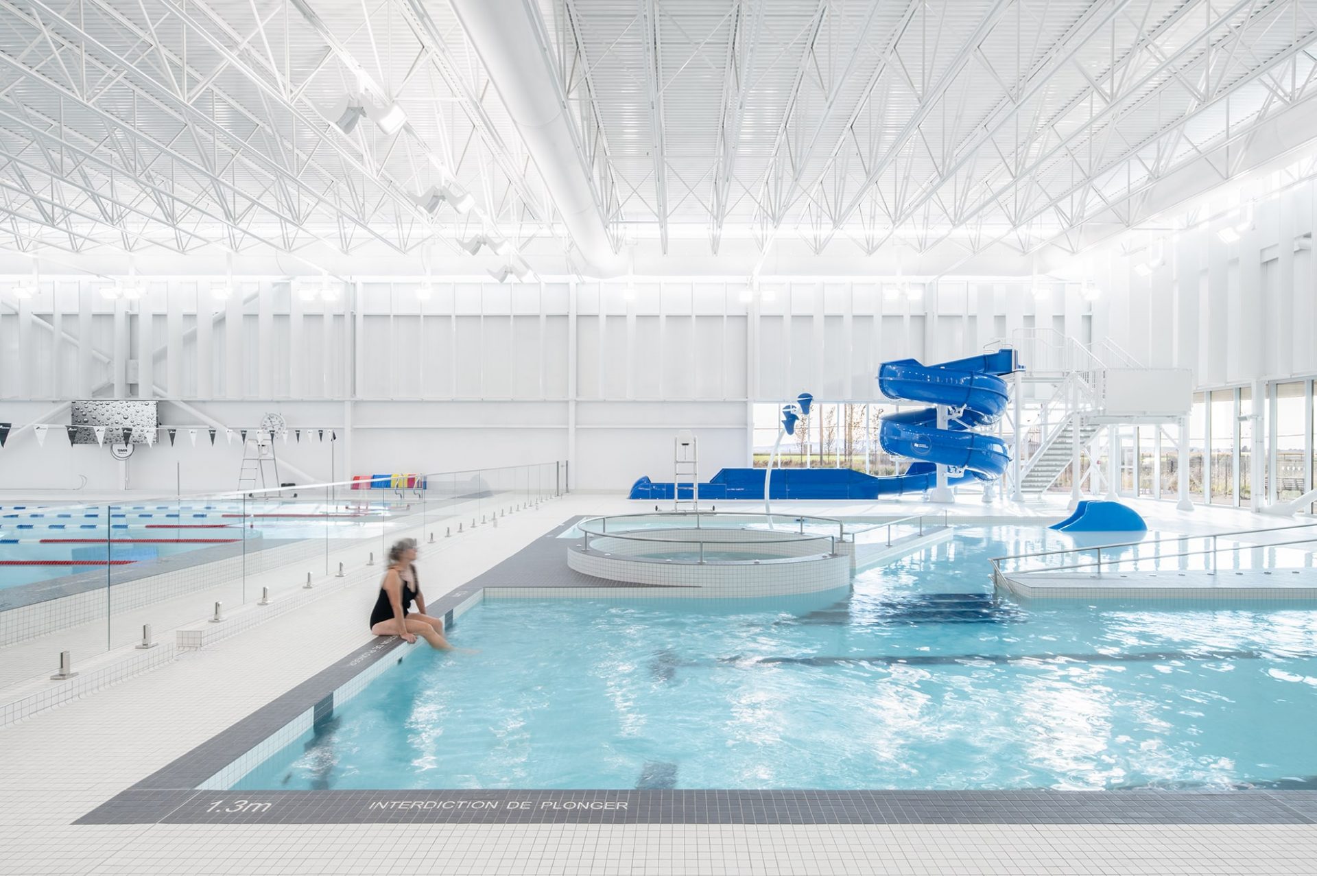 Centre-aquatique-Beloeil-Lemay-Architecture-Design-Credit-davidboyerphotographe-Interior-Pool-3