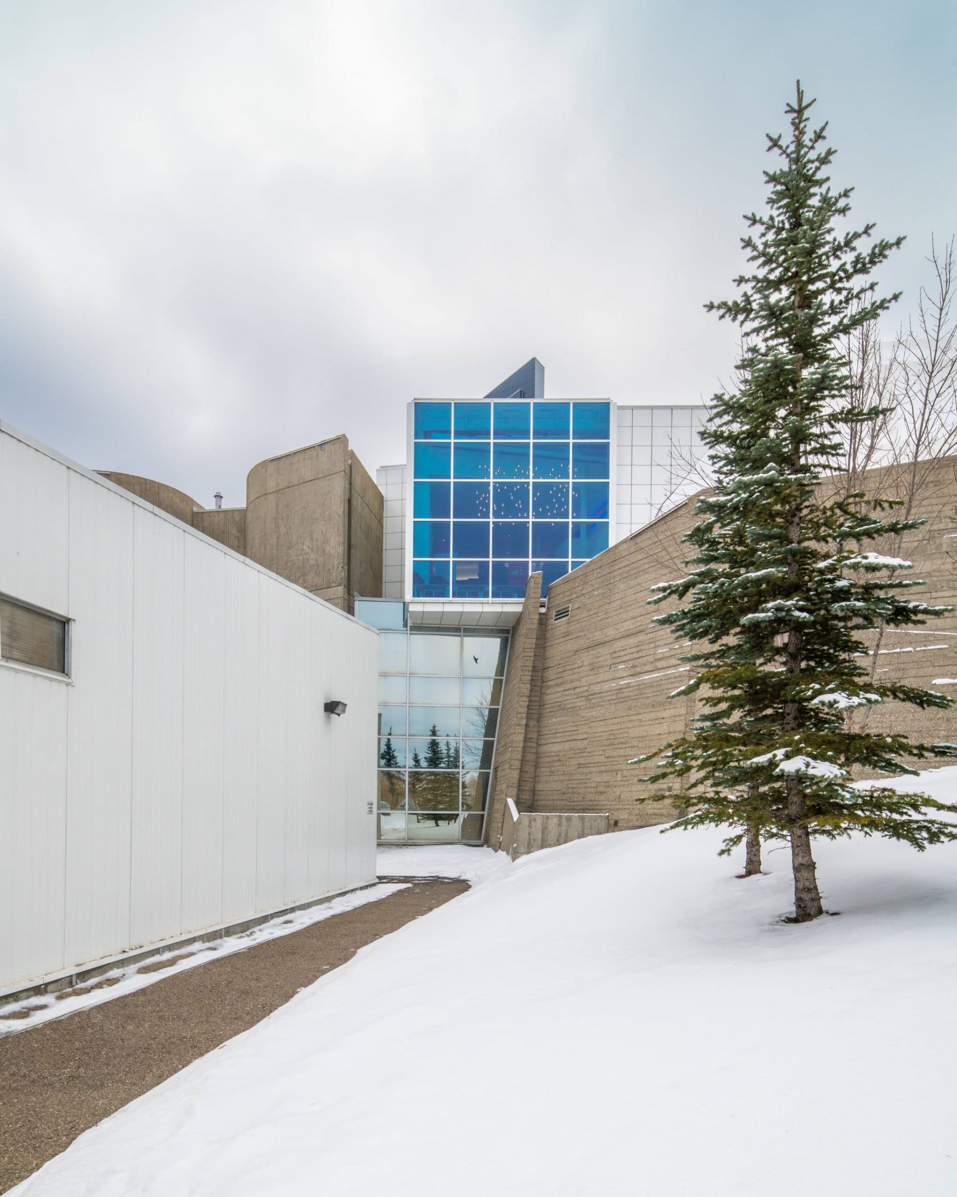 centennial-planetarium-calgary-lemay-architecture-design-heritage-exterior-5