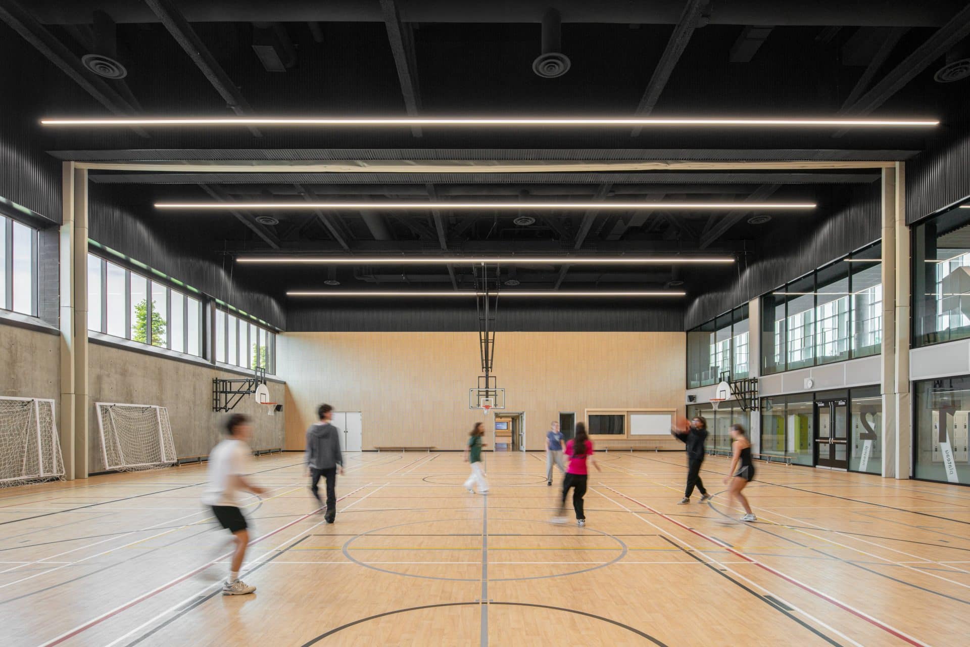 Ecole secondaire LaSalle_Lemay_Architecture_Design_credit David Boyer (15)