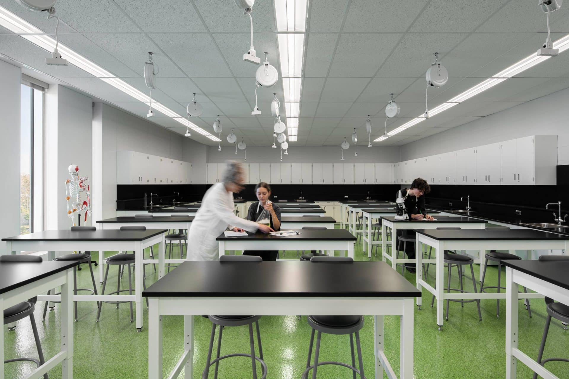 Ecole secondaire LaSalle_Lemay_Architecture_Design_credit David Boyer (2)