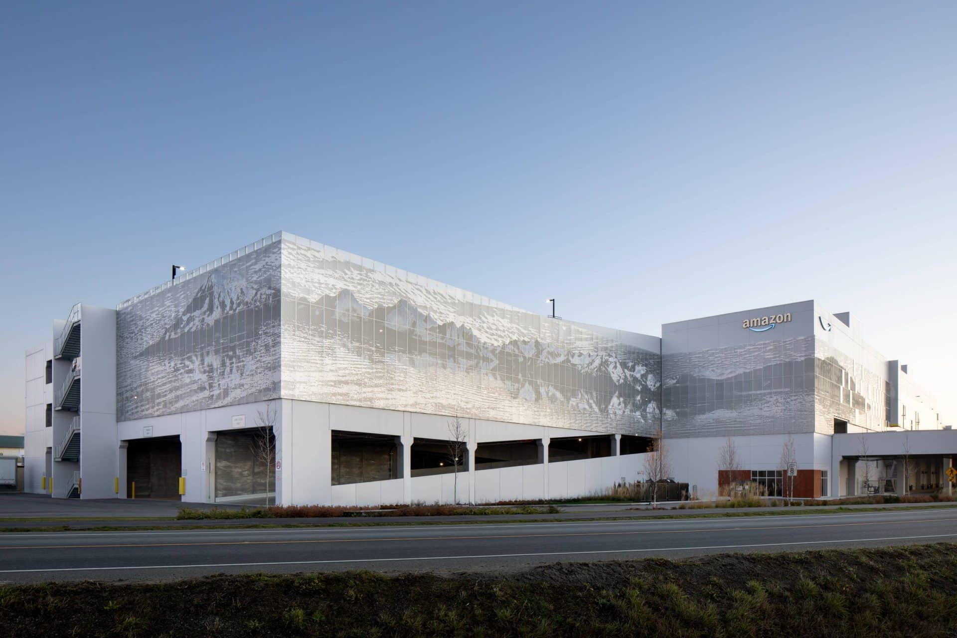 York-DVV2-Amazon_Lemay_Architecture_Design_credit_AdrienWilliams (3)