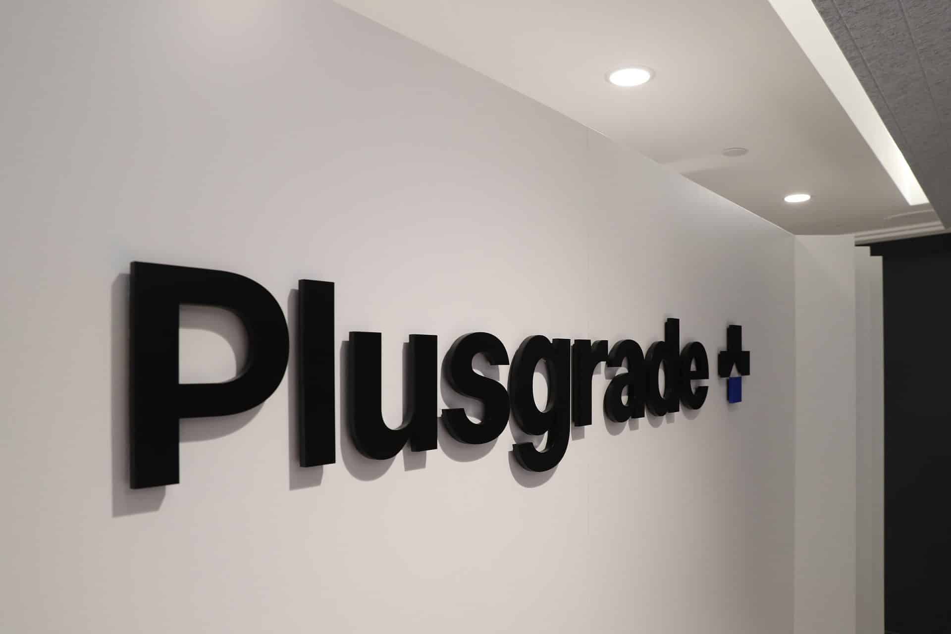 plusgrade-head-office-signage-montreal-lemay-credit-kevin-wang-4