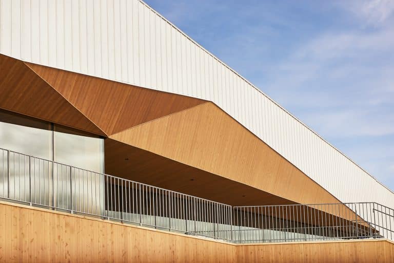 Low-carbon construction and wood: considering carbon from the earliest design decisions