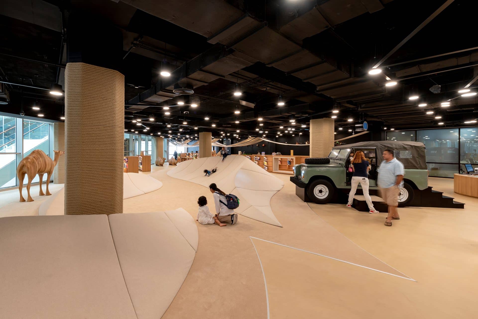 01-childrens-library-interior_photographer_Mikkel_Frost