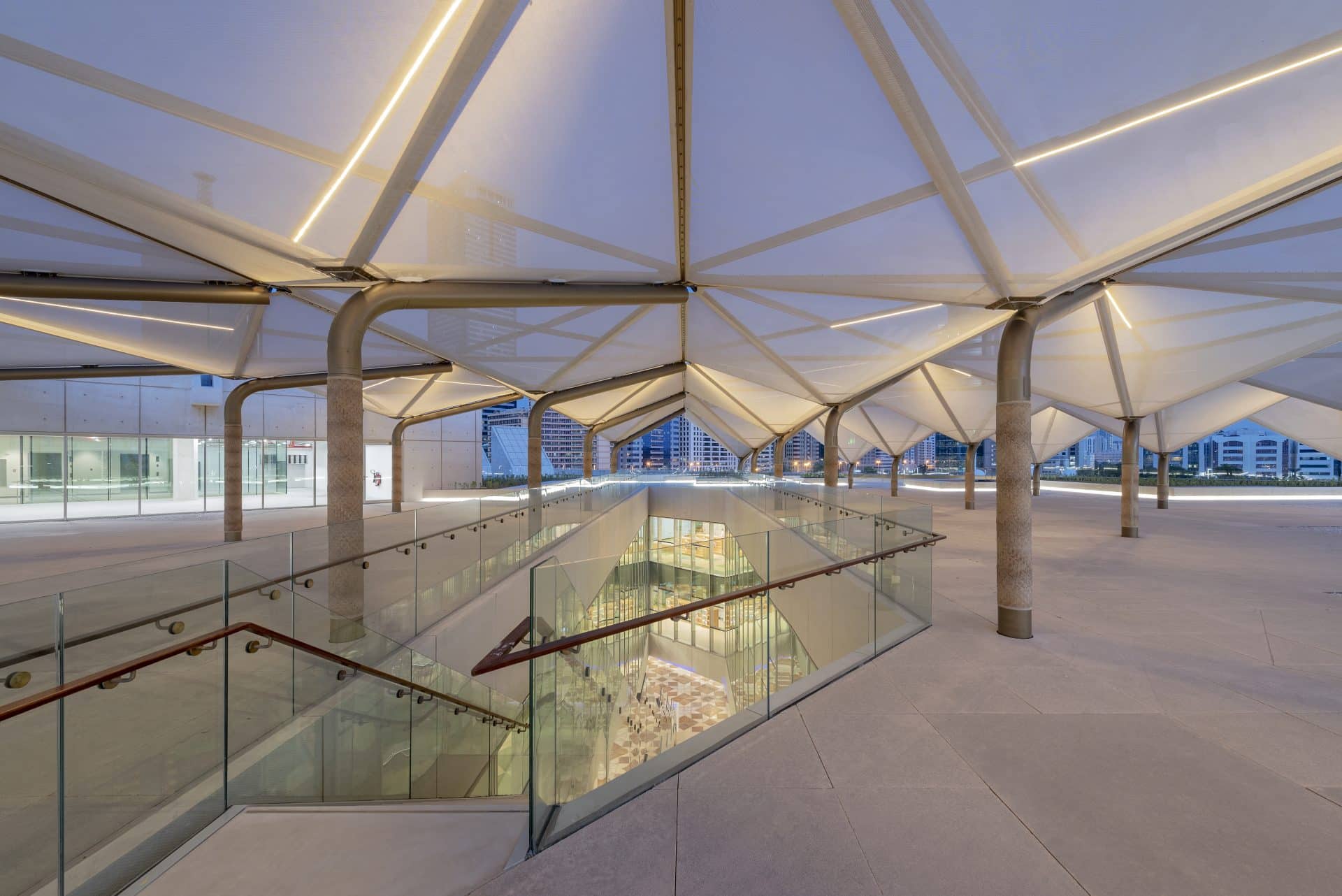 12_Cultural_Foundation_Building_Roof_terrace_CEBRA_photographer_Mikkel_Frost