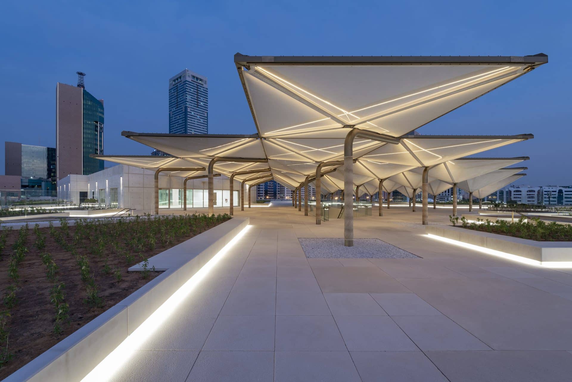 14_Cultural_Foundation_Building_Roof_terrace_CEBRA_photographer_Mikkel_Frost